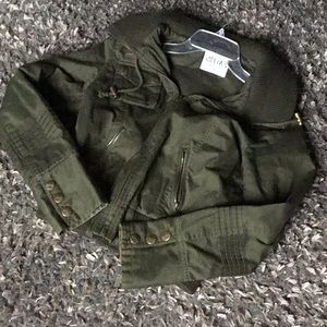 Super cute dELIA*s jacket (olive green)